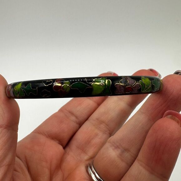 You pick! White or black floral cloisonne bangle bracelet, size 8.5! - Picture 3 of 15